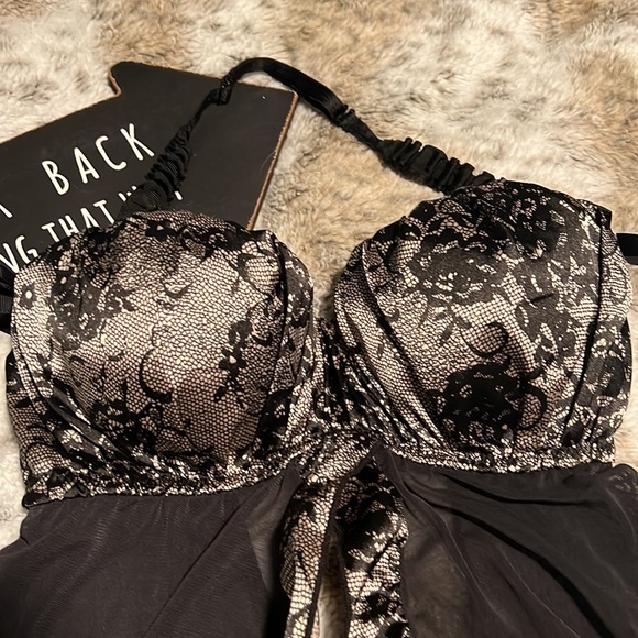 Fredricks of Hollywood Lingerie Slip - Picture 2 of 5